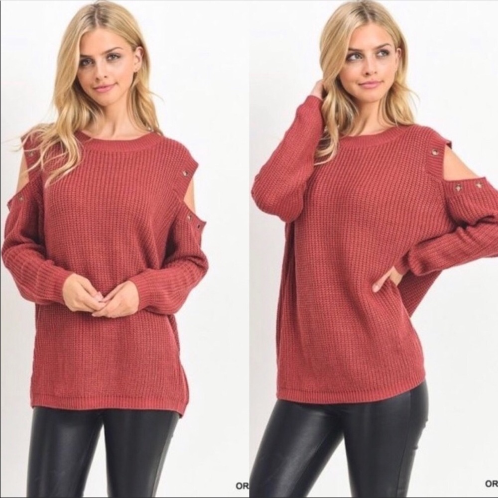 NEW! SHOULDER CUTOUT WITH STUD ACCENT SWEATER